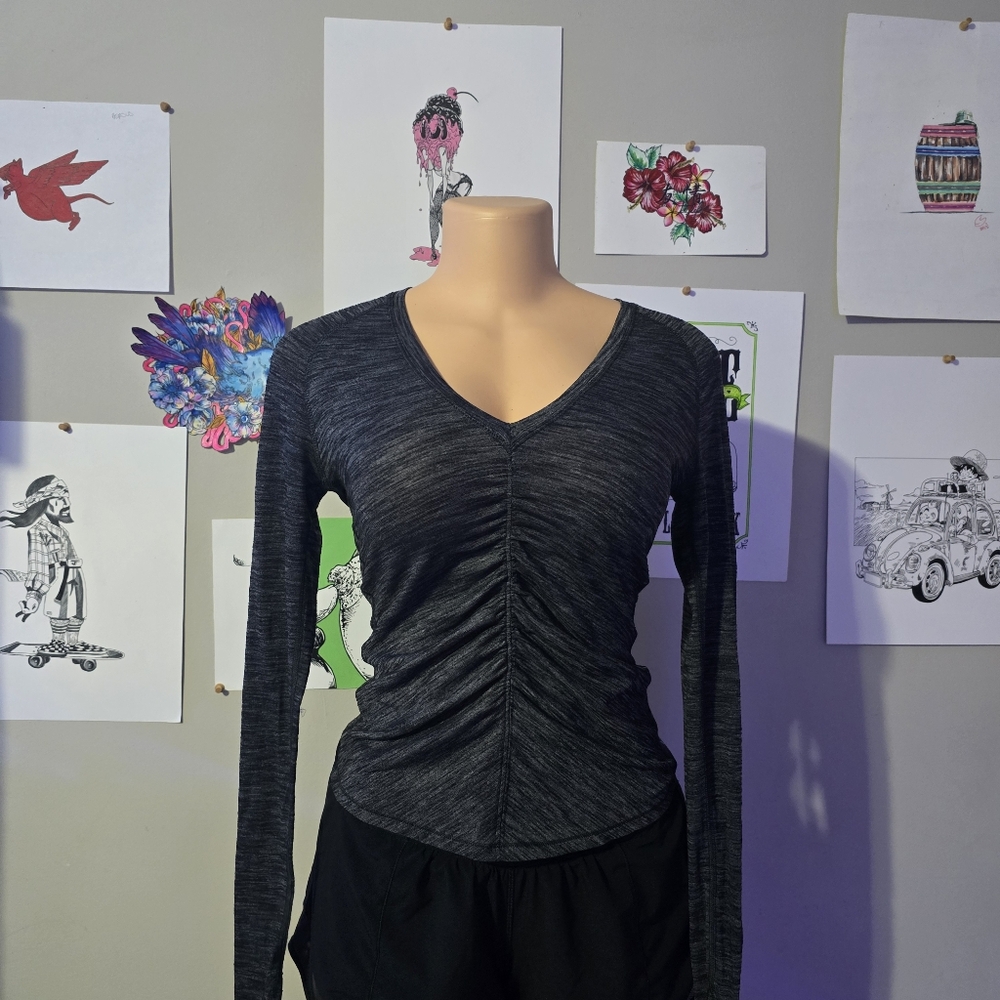 Lululemon Interval Long Sleeve